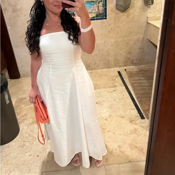 FAVORITE DAUGHTER The Favorite Linen Dress in White 8